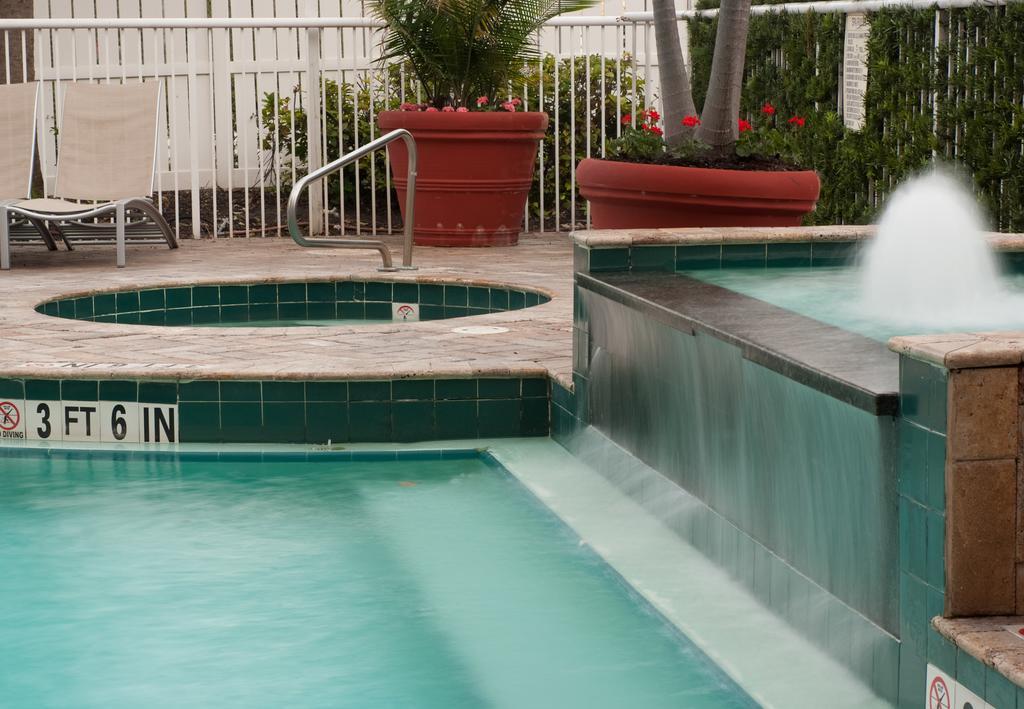 Springhill Suites Fort Lauderdale Airport Dania Beach Exterior photo